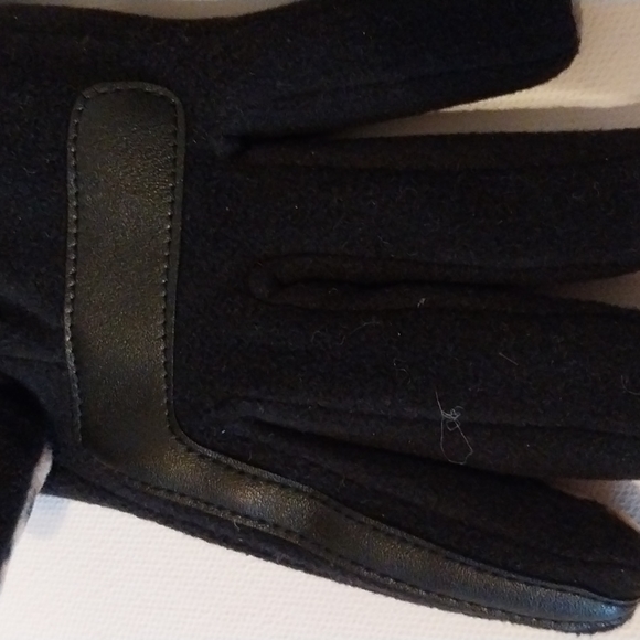 Leopard Gloves ISOTONER Tech Savy Stretch - Picture 4 of 8